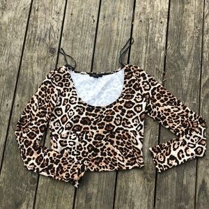 Leopard Print Long Sleeve Scoop Neck Crop Top